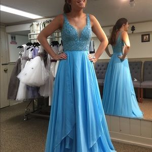 Sherri Hill Prom Dress